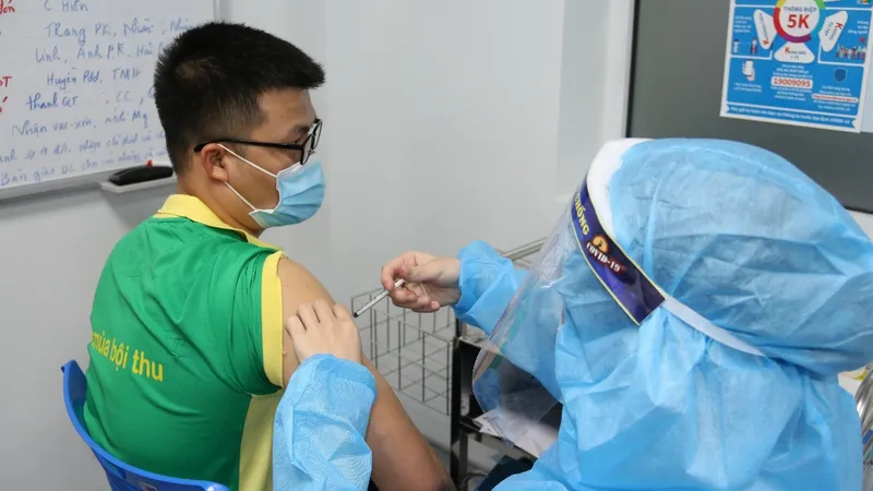 PVFCCo triển khai tiêm vaccine Covid-19 cho người lao động