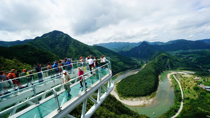 Từ 1-6, Hàn Quốc cấp lại visa du lịch ngắn hạn cho khách Việt Nam