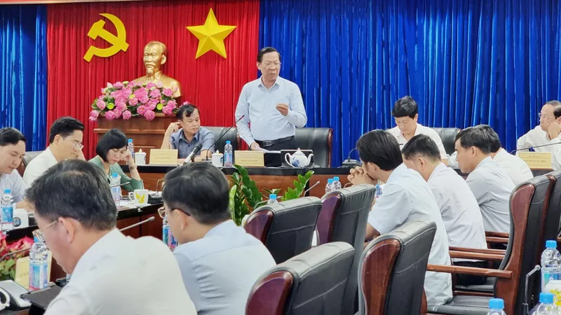 Chủ tịch UBND TPHCM Phan Văn Mãi: Phối hợp chặt chẽ trong triển khai các tuyến giao thông kết nối vùng
