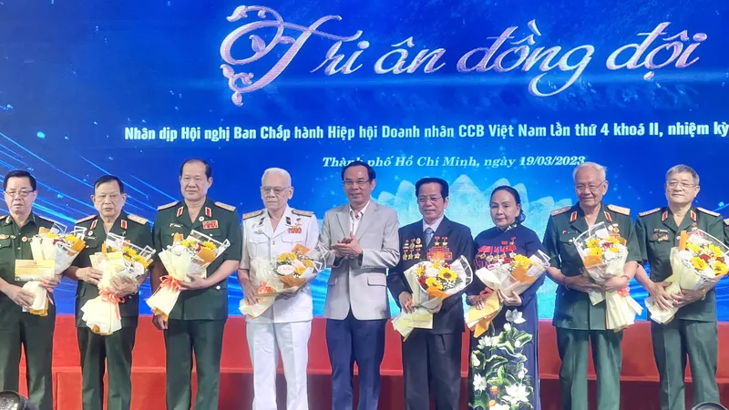 Hiệp hội Doanh nhân Cựu chiến binh Việt Nam "tri ân đồng đội"