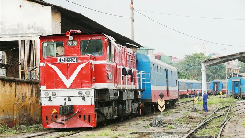 Bộ GTVT muốn sửa quy định để sử dụng tiếp gần 1.800 toa xe hơn 40 năm tuổi