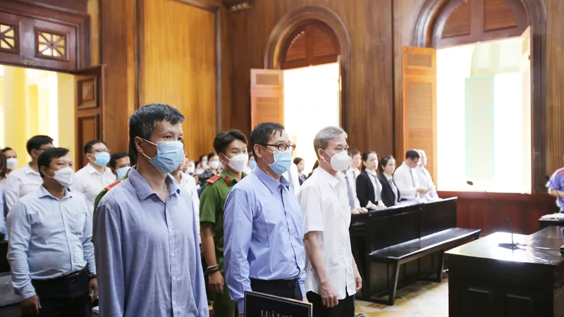  Các bị cáo tại tòa