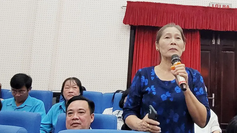 Cử tri đề nghị vận dụng linh hoạt Kết luận 14 để cán bộ, công chức thực hiện hiệu quả nghị quyết mới