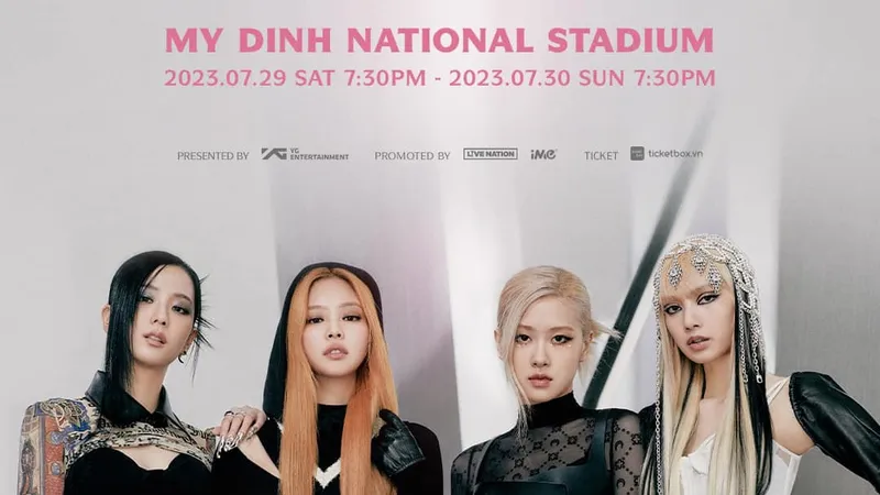 Poster của nhóm nhạc trong tour diễn tại Hà Nội