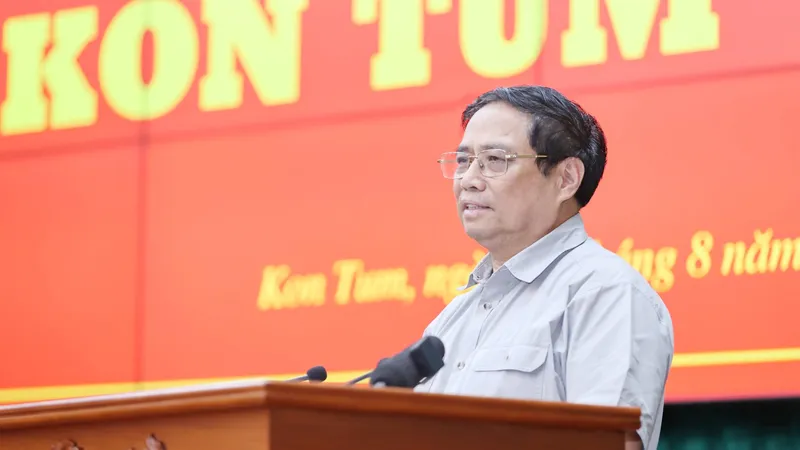 Thủ tướng Phạm Minh Chính: Kon Tum đẩy mạnh phát triển công nghiệp, du lịch