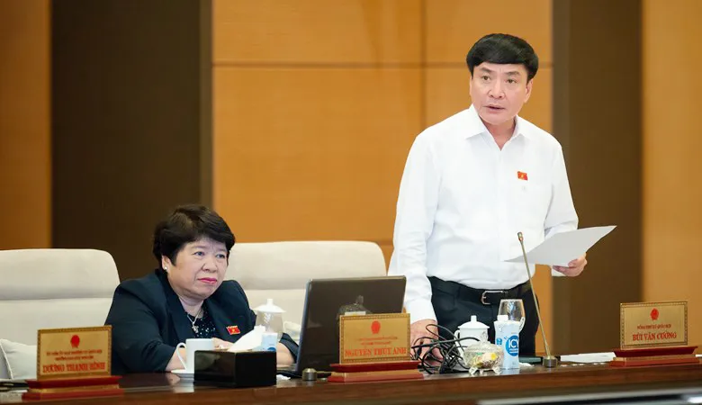 Tổng Thư ký Quốc hội Bùi Văn Cường trình Ủy ban Thường vụ Quốc hội dự kiến chương trình kỳ họp thứ 6 