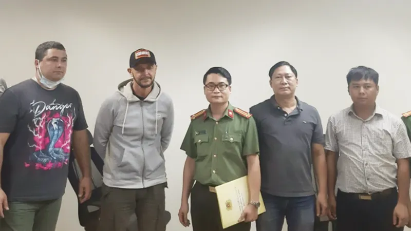Xây dựng Luật Dẫn độ: Răn đe những tội phạm có tư tưởng bỏ trốn ra nước ngoài