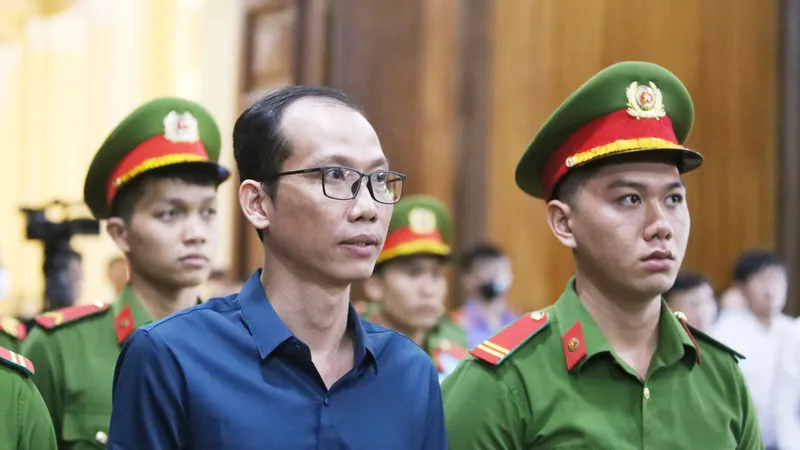 Cựu Giám đốc Bệnh viện TP Thủ Đức Nguyễn Minh Quân khai gì tại tòa?