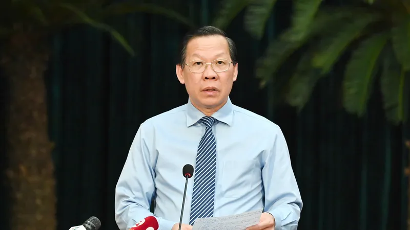 HĐND TPHCM thực hiện chất vấn, trả lời chất vấn với Chủ tịch UBND TPHCM