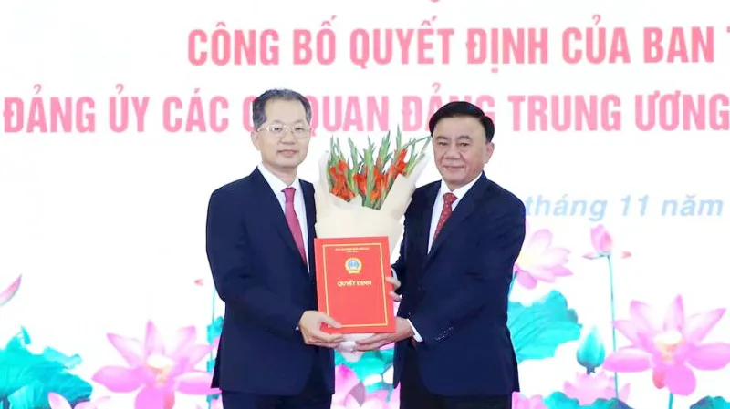 Đồng chí Nguyễn Văn Quảng giữ chức Bí thư Đảng ủy Tòa án nhân dân tối cao