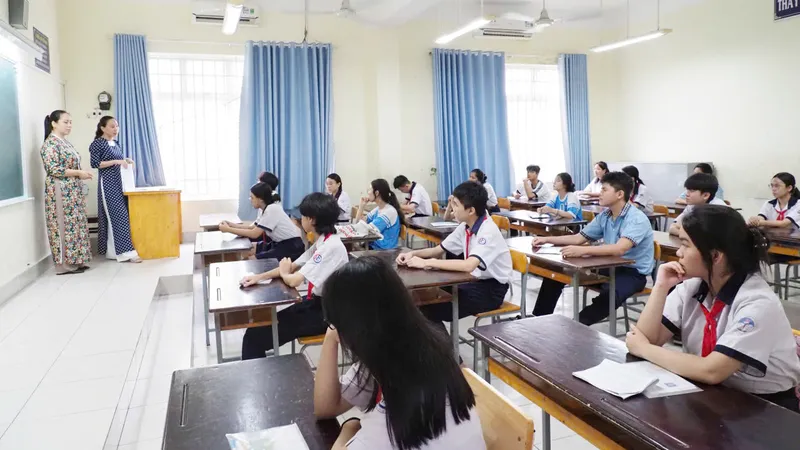 Thí sinh tham gia kỳ thi tuyển sinh lớp 10 năm học 2026-2027 tại TPHCM