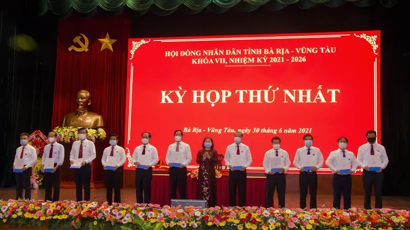 Kỳ họp thứ nhất, HĐND tỉnh Bà Rịa - Vũng Tàu khóa VII