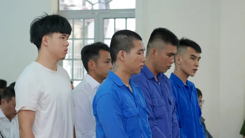 Các bị cáo tại phiên tòa