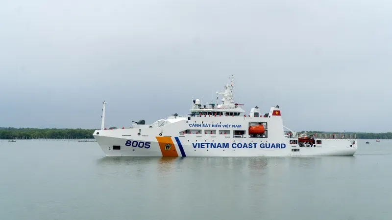 Đoàn Cảnh sát biển Việt Nam lên đường thăm và làm việc tại Ấn Độ
