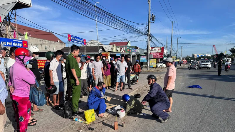 Hiện trường vụ TNGT khiến nữ sinh tử vong thương tâm trên Quốc lộ 51 (ảnh: MK)