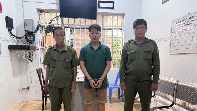 Bắt tạm giam Vũ Viết Duy, tài xế lái ô tô tải gây tai nạn khiến nữ sinh lớp 12 tử vong trên Quốc lộ 51. Ảnh: MẠNH KHÁ