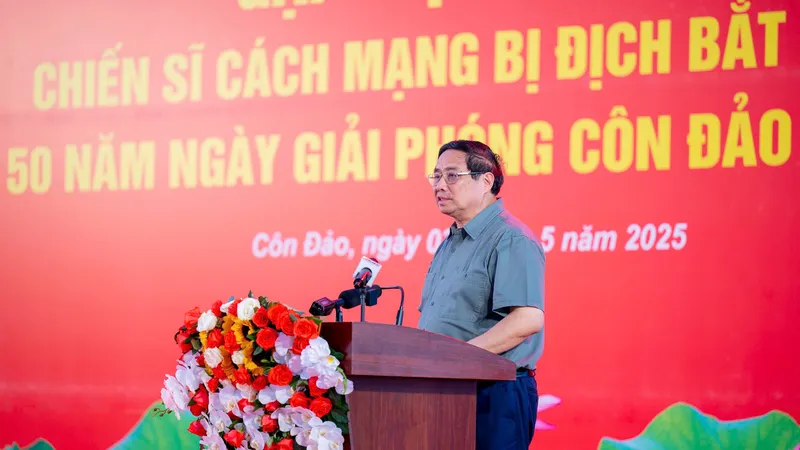 Thủ tướng Chính phủ Phạm Minh Chính phát biểu tại buổi gặp mặt tri ân cựu tù chính trị toàn quốc được tổ chức ở huyện Côn Đảo, tỉnh Bà Rịa - Vũng Tàu