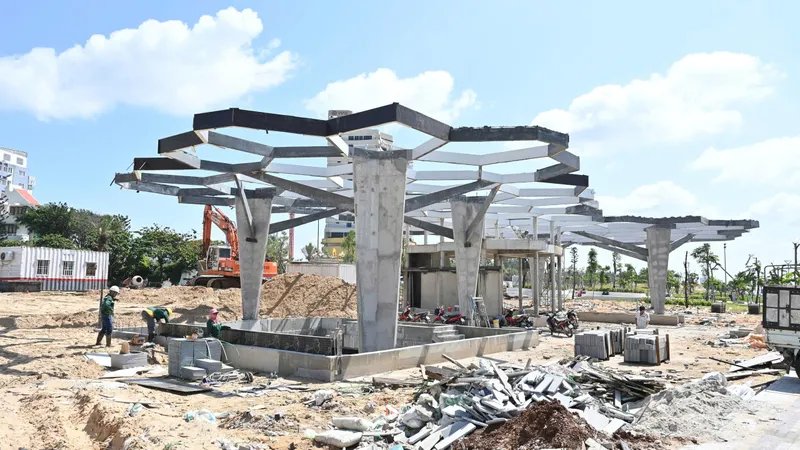 Lãnh đạo UBND TPHCM thị sát Dự án chỉnh trang trục đường Thùy Vân