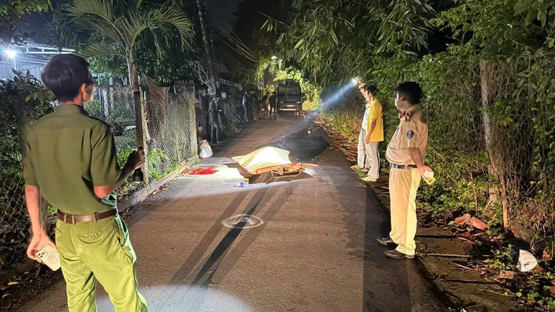 Hiện trường vụ tai nạn giao thông khiến 1 người tử vong tại xã Ngãi Giao, TPHCM