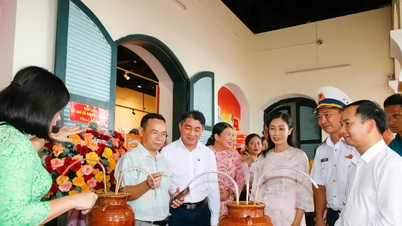 Triển lãm chuyên đề “Gia Lai - Sắc màu văn hóa” tại đặc khu Côn Đảo, TPHCM