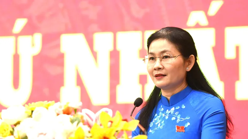 Đồng chí Tôn Ngọc Hạnh, Ủy viên Trung ương Đảng, Phó Bí thư Thường trực Tỉnh ủy, Chủ tịch HĐND tỉnh tiếp tục giữ chức Chủ tịch HĐND tỉnh Đồng Nai khóa XI