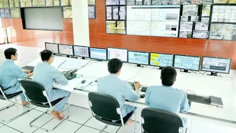 Điều khiển giao thông thông minh tại Trung tâm Quản lý đường hầm Sài Gòn. 