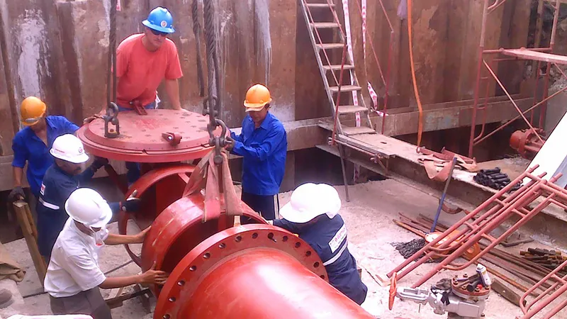 Cung cấp nước sạch cho 100% hộ dân 
