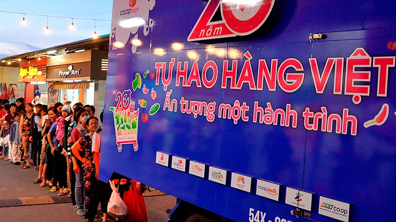 Lan tỏa tình yêu hàng Việt