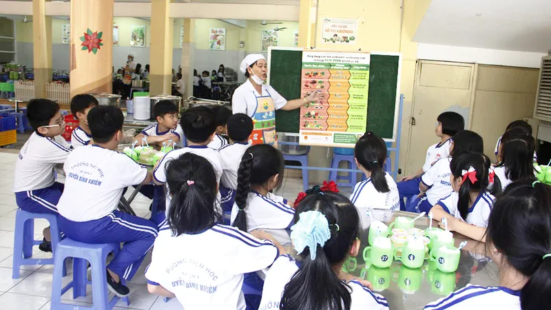 Nhật Bản hỗ trợ bếp ăn bán trú