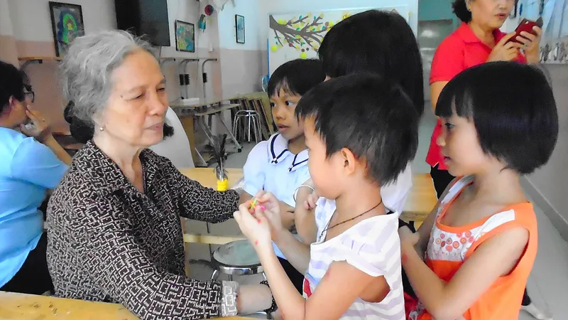 Xuân về mái ấm