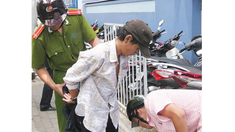 Công an đừng vô cảm trước nỗi bất an của dân
