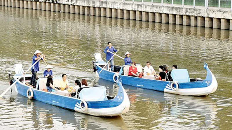 Phát triển sản phẩm du lịch đường sông