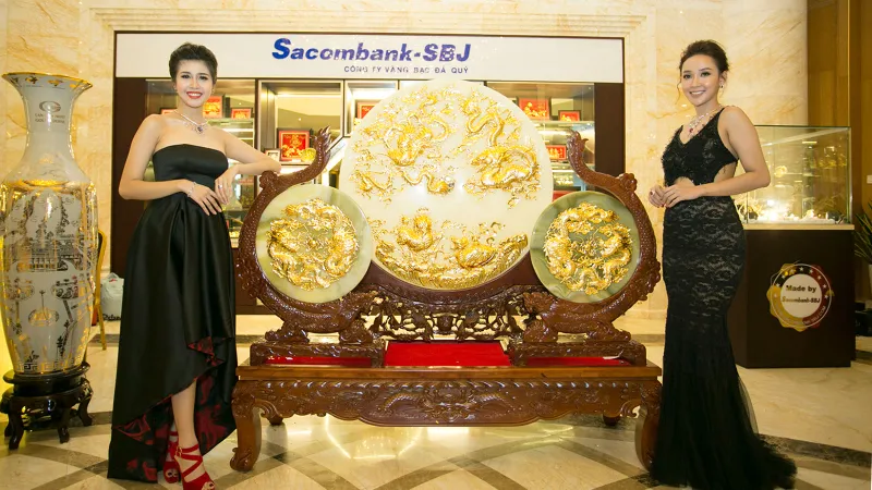 Sacombank-SBJ ra mắt thương hiệu quà tặng kim hoàn SBJ