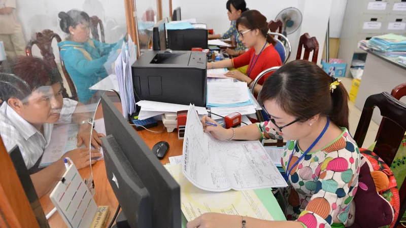Cải cách tiền lương - giải pháp phải đồng bộ và khả thi