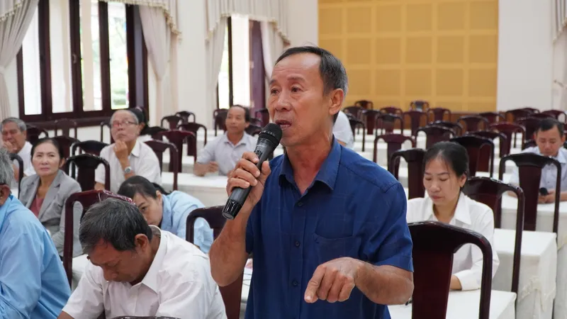 Cử tri kiến nghị việc chậm trễ cấp giấy chứng nhận quyền sử dụng đất