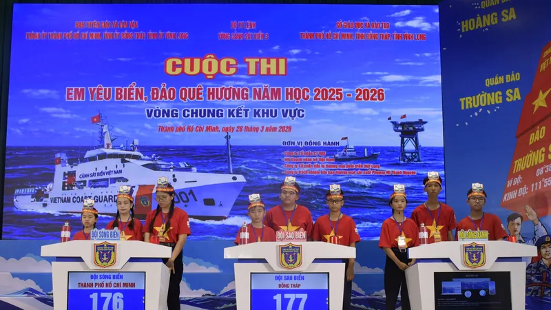 Đội TPHCM giành giải nhất cuộc thi “Em yêu biển, đảo quê hương”