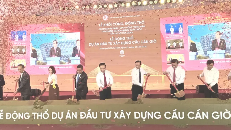 Động thổ xây dựng cầu Cần Giờ