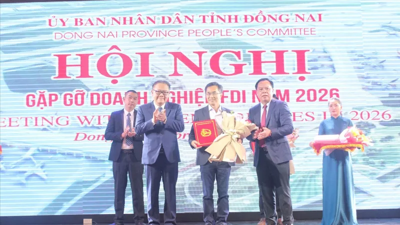 Đồng Nai: Trao giấy chứng nhận cho 3 dự án đầu tư nước ngoài