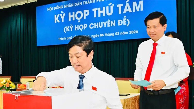 Phó Chủ tịch UBND TPHCM Nguyễn Văn Dũng được bầu làm Phó Chủ tịch HĐND TPHCM 
