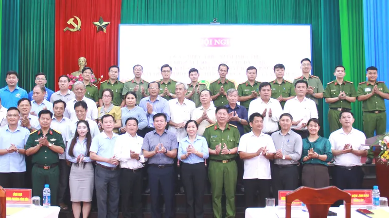 Xây dựng “lá chắn” trong từng khu dân cư để phòng chống ma túy