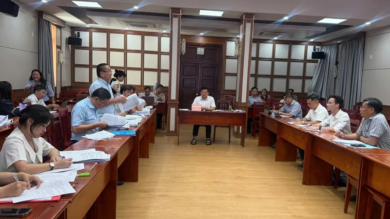 TPHCM tiếp tục gỡ vướng, cấp sổ hồng cho người mua nhà ở thương mại