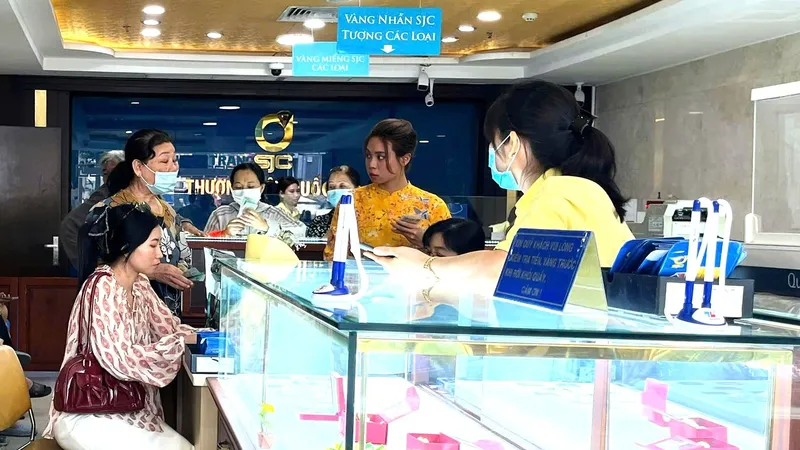 Sáng 25-5, giá vàng trong nước tăng nhẹ, thế giới phục hồi mạnh