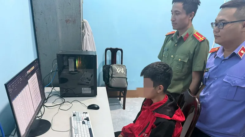 Một học sinh lớp 10 đánh cắp, mua bán 20 triệu dữ liệu cá nhân