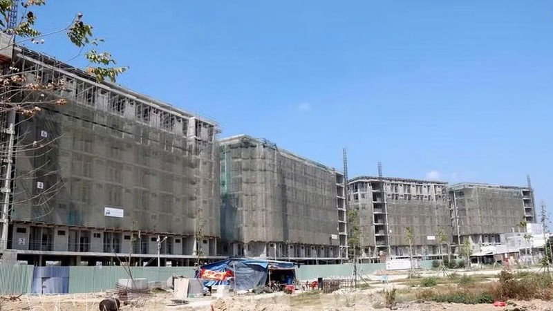 2026年前4个月，全国已开工226个社会住房项目，总规模达22万 8725套，较既定指标超额44%。