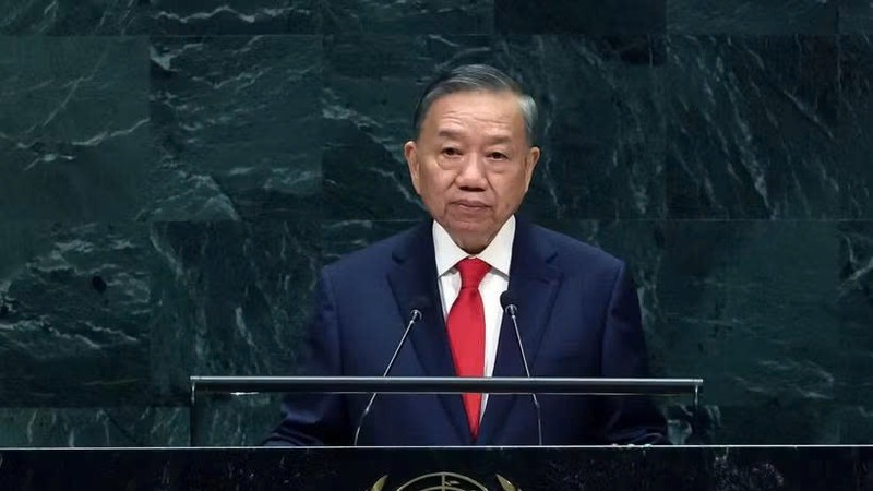 越南党中央总书记、国家主席苏林在第81届联合国大会一般性辩论上发表讲话。图自越通社