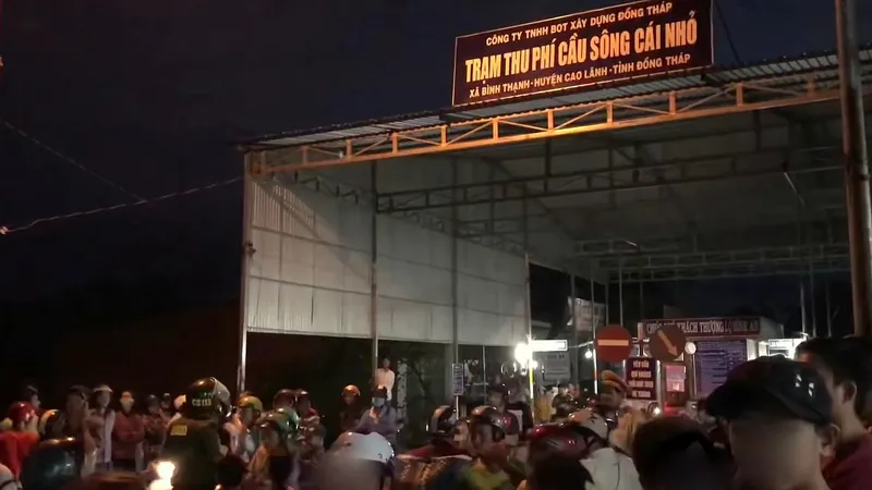 Trạm thu phí cầu Sông Cái Nhỏ nơi xảy ra vụ việc