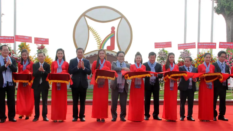 Khánh thành Khu Công nghiệp Hữu nghị Việt Nam – Nhật Bản