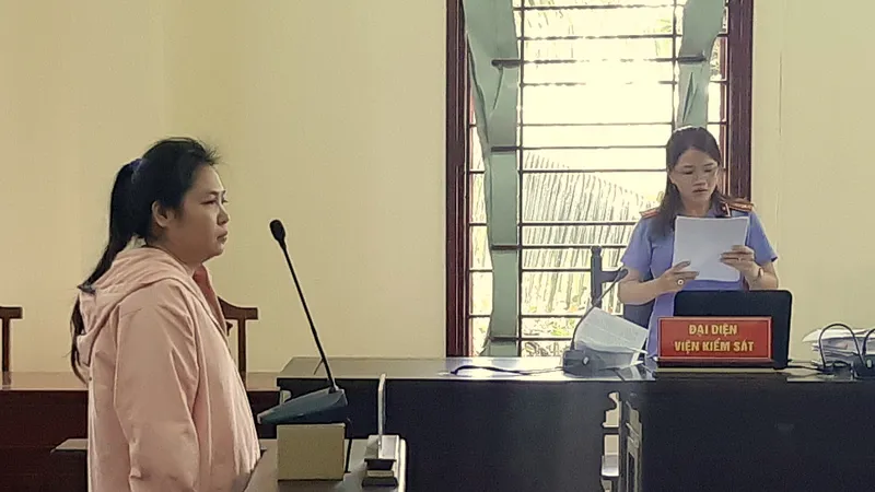 Nữ thủ quỹ nhận 16 năm 6 tháng tù vì 2 lần tham ô tài sản