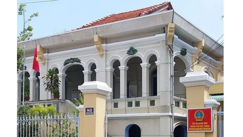 Nguyên Phó Chánh án bị truy tố vì ra quyết định trái luật