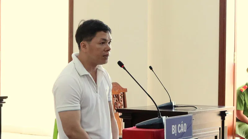 Lừa xin “biển số xe đẹp” với giá 5.000 USD để chiếm đoạt tài sản